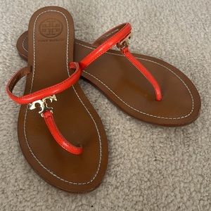❣️EEUC Tory Burch t-strap sandals, size 7.5